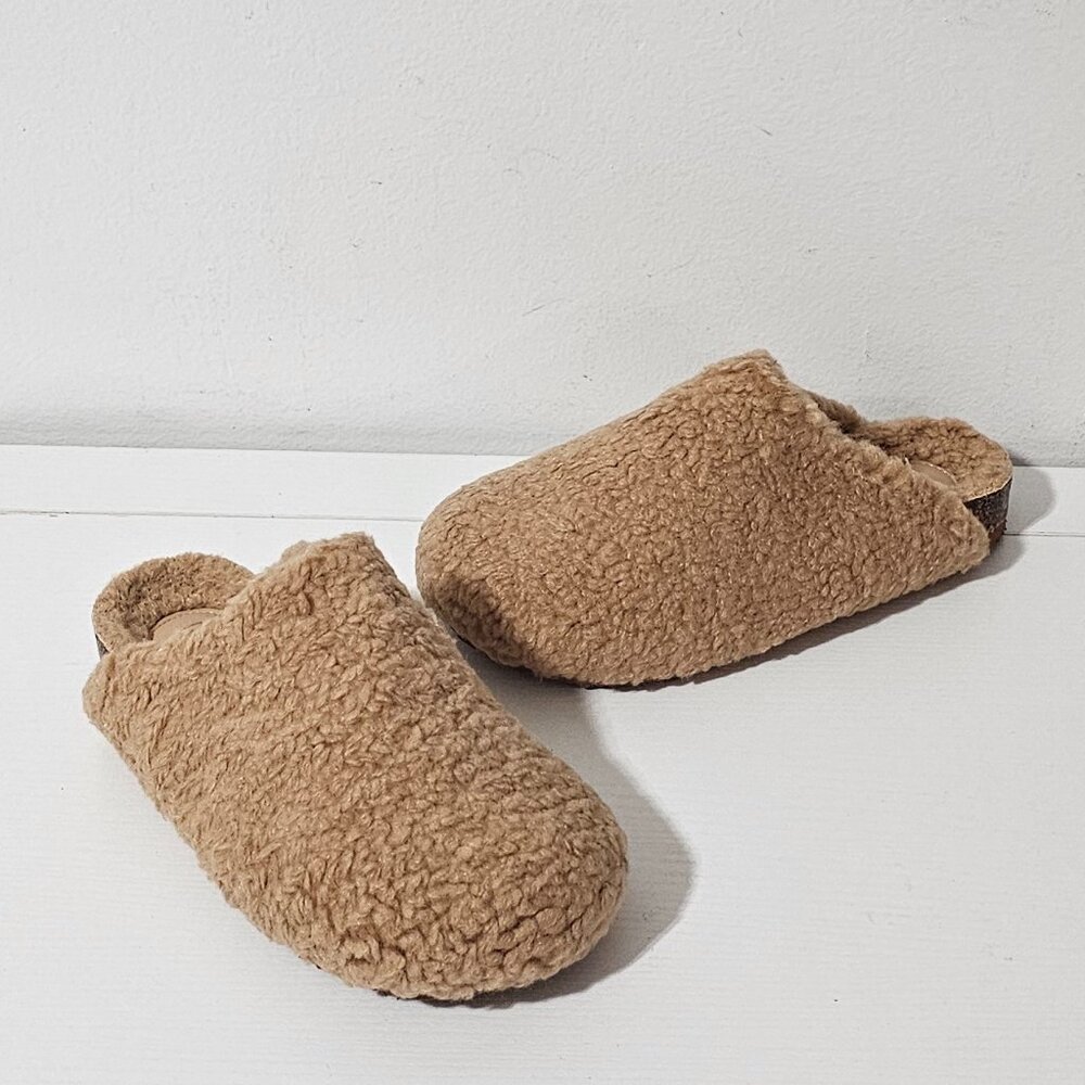 INTENTIONALLY BLANK APRES SLIPPER - TAN - Women's Size 6 - NWT